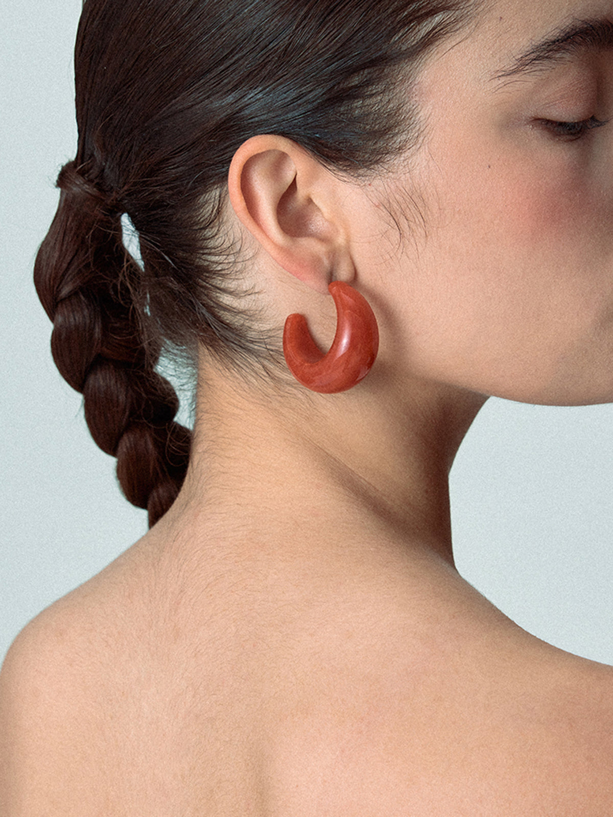 AMARE Boucles d'Oreilles Crescent Lune Acrylique Rouge