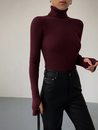 Haut en tricot slim à col roulé minimaliste 