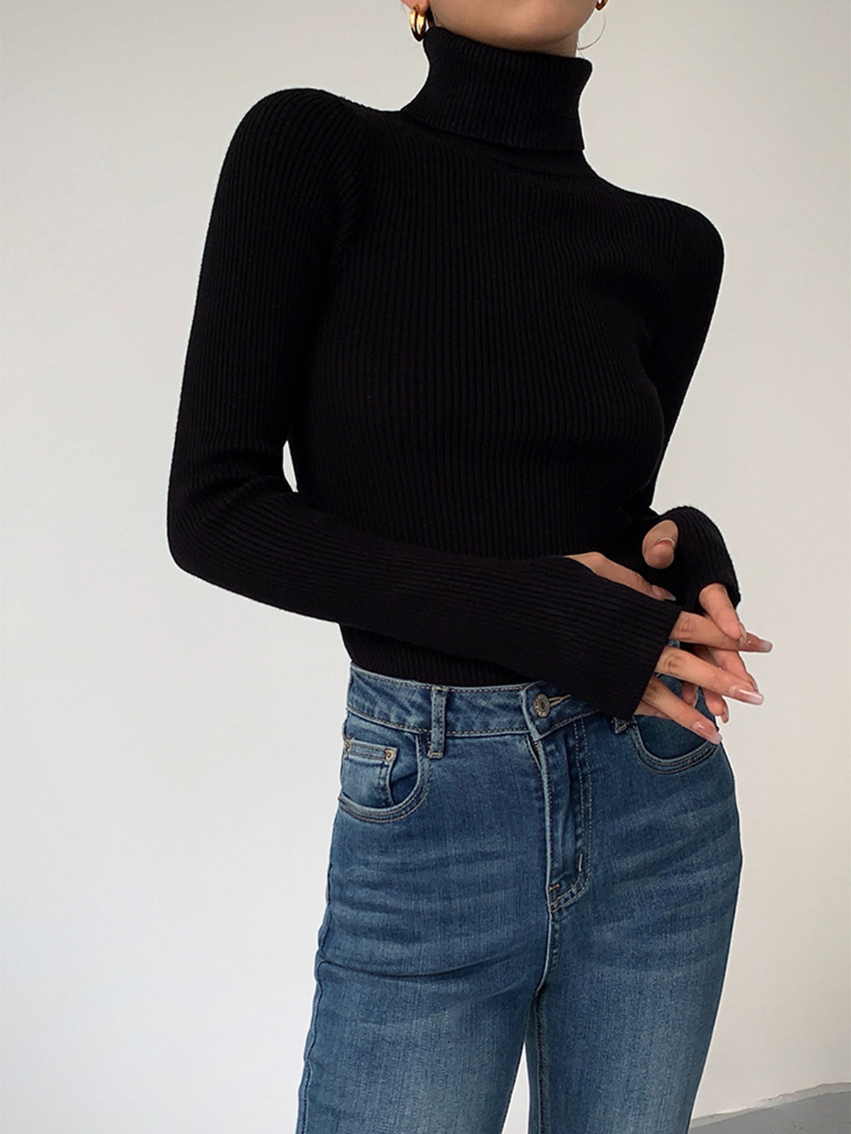 Haut en tricot slim à col roulé minimaliste 