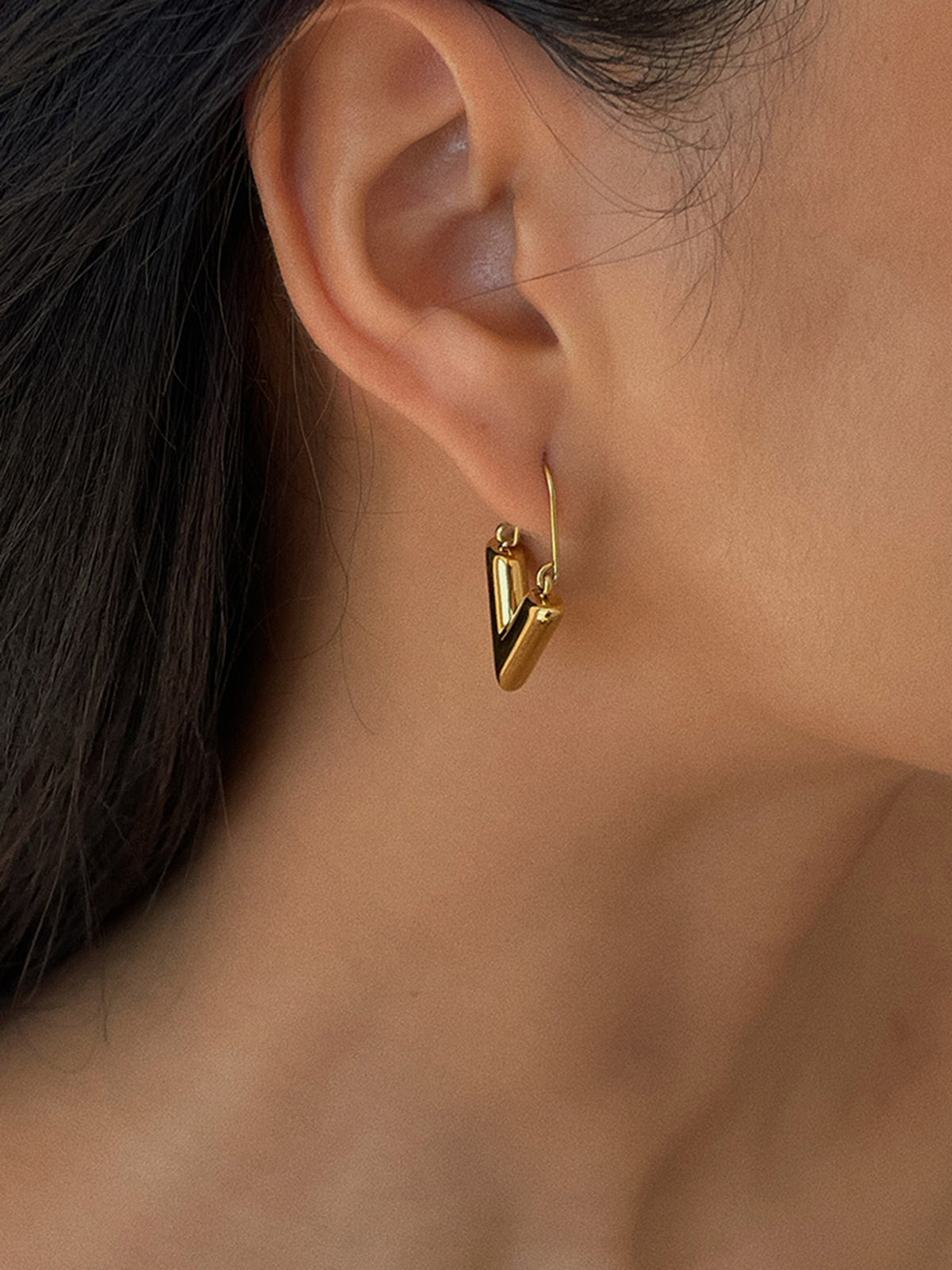 AMARE Boucles d'Oreilles Pendantes en Forme de V Minimalistes