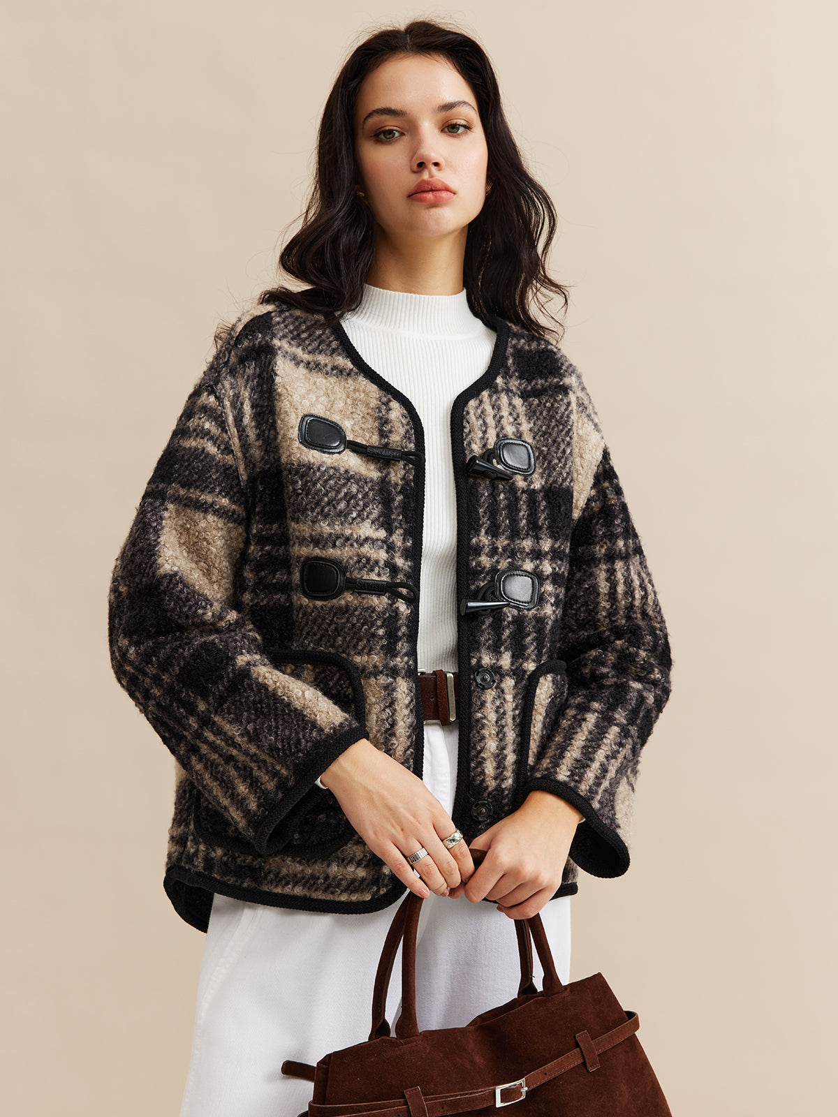 Manteau en tweed à carreaux avec bordure contrastante 