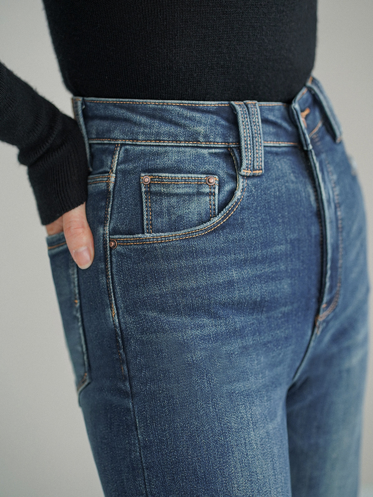 Jean bootcut taille mi-haute sans ceinture 