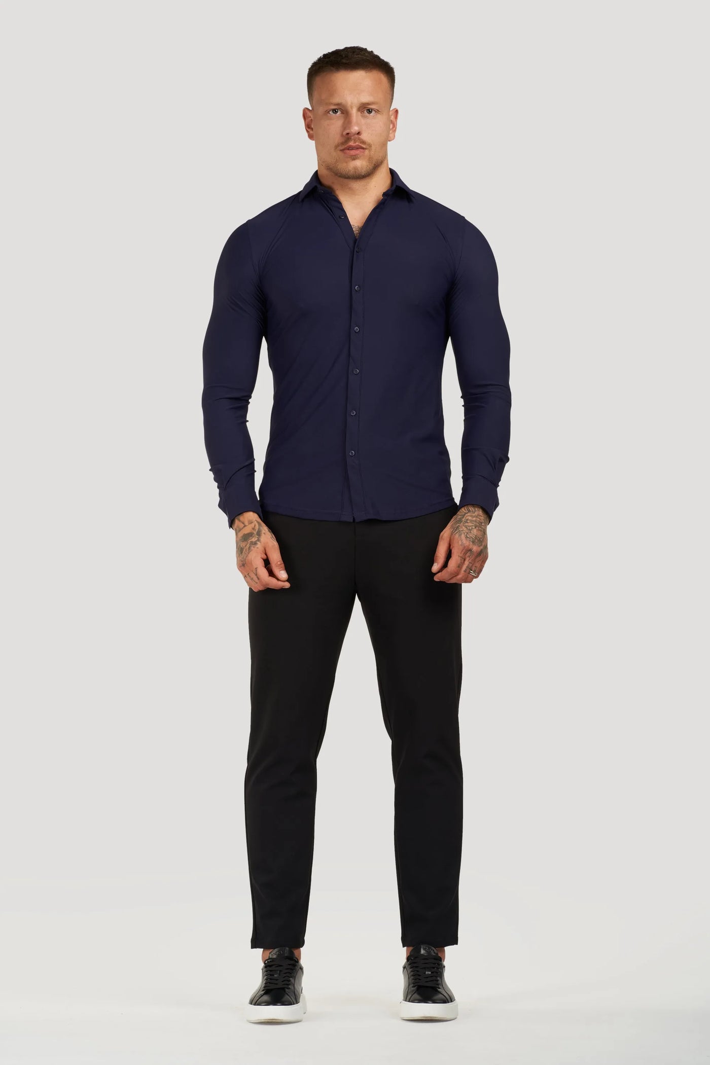 LA CHEMISE ATHLÉTIQUE STRETCH